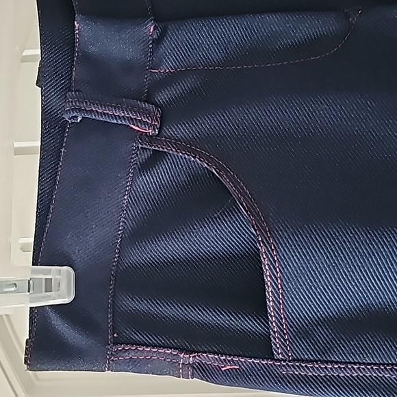 Bell bottoms - Picture 2 of 8